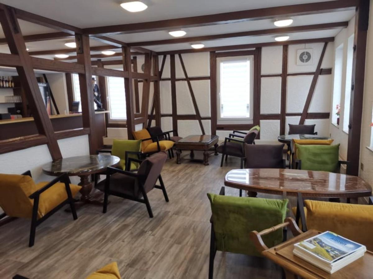 Hotel Zum Weissen Ochsen Ален Екстер'єр фото
