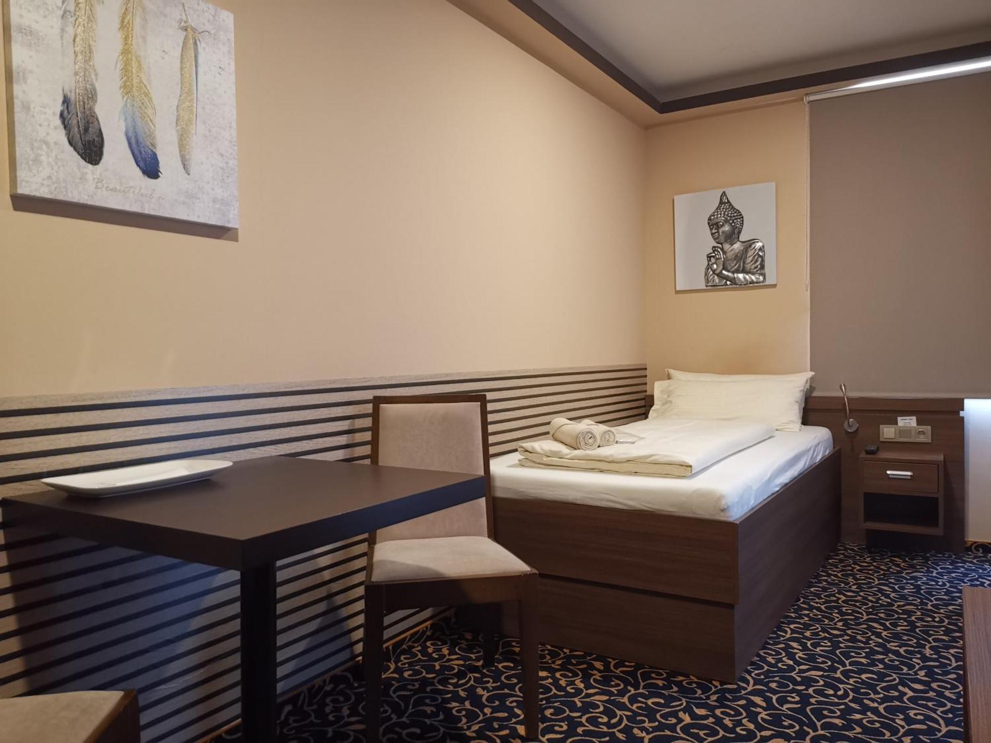 Hotel Zum Weissen Ochsen Ален Екстер'єр фото